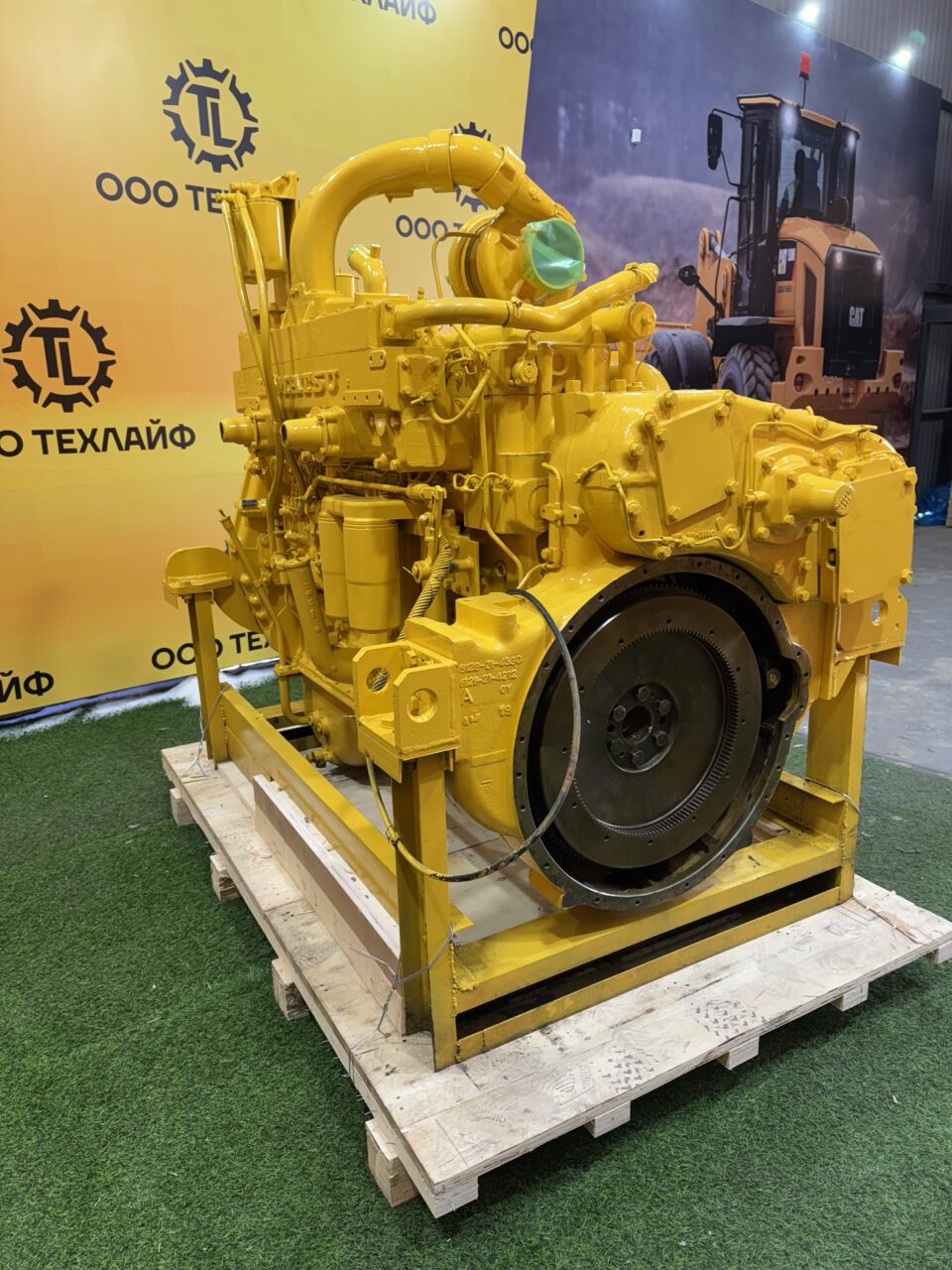 Двигатель Komatsu SA6D155-4 — изображение 6