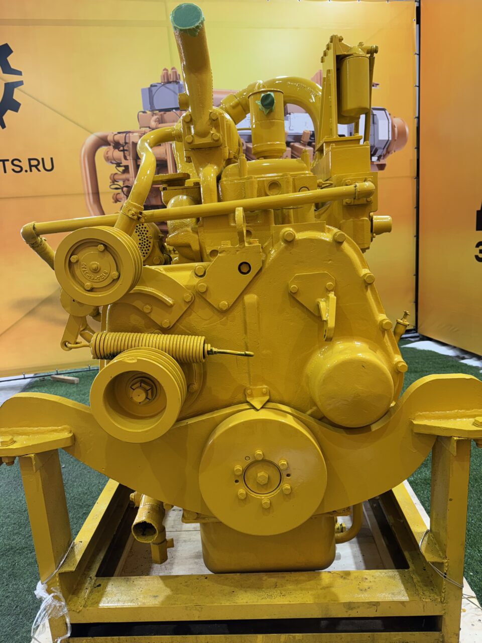 Двигатель Komatsu SA6D155-4 — изображение 12