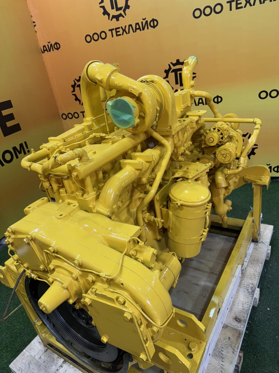 Двигатель Komatsu SA6D155-4 — изображение 17